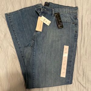 NWT BANANA REPUBLIC BOOT CUT 10P